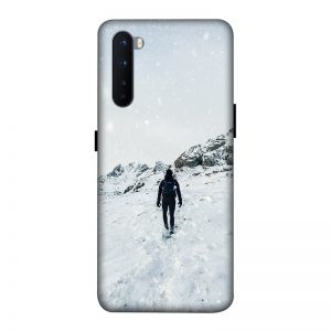 Trekker in Snow OnePlus Nord Mobile Cover