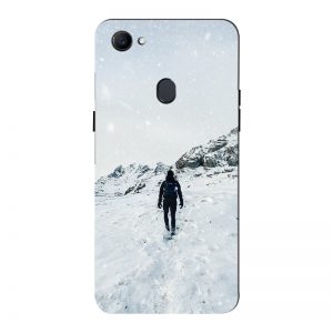 Trekker in Snow Oppo F7 Mobile Cover