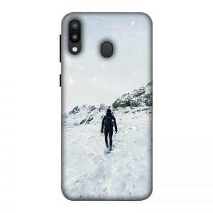 Trekker in Snow Samsung M20 Mobile Cover