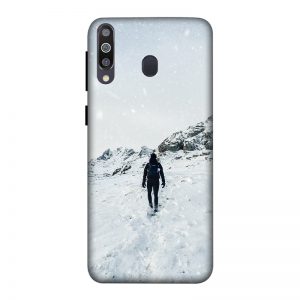 Trekker in Snow Samsung M30 Mobile Cover