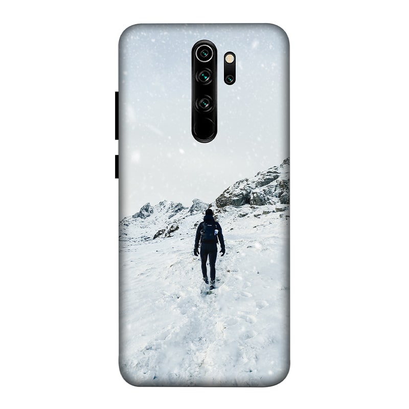 Trekker in Snow Redmi Note 8 Pro Mobile Cover