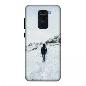 Trekker in Snow Redmi Note 9 Mobile Cover